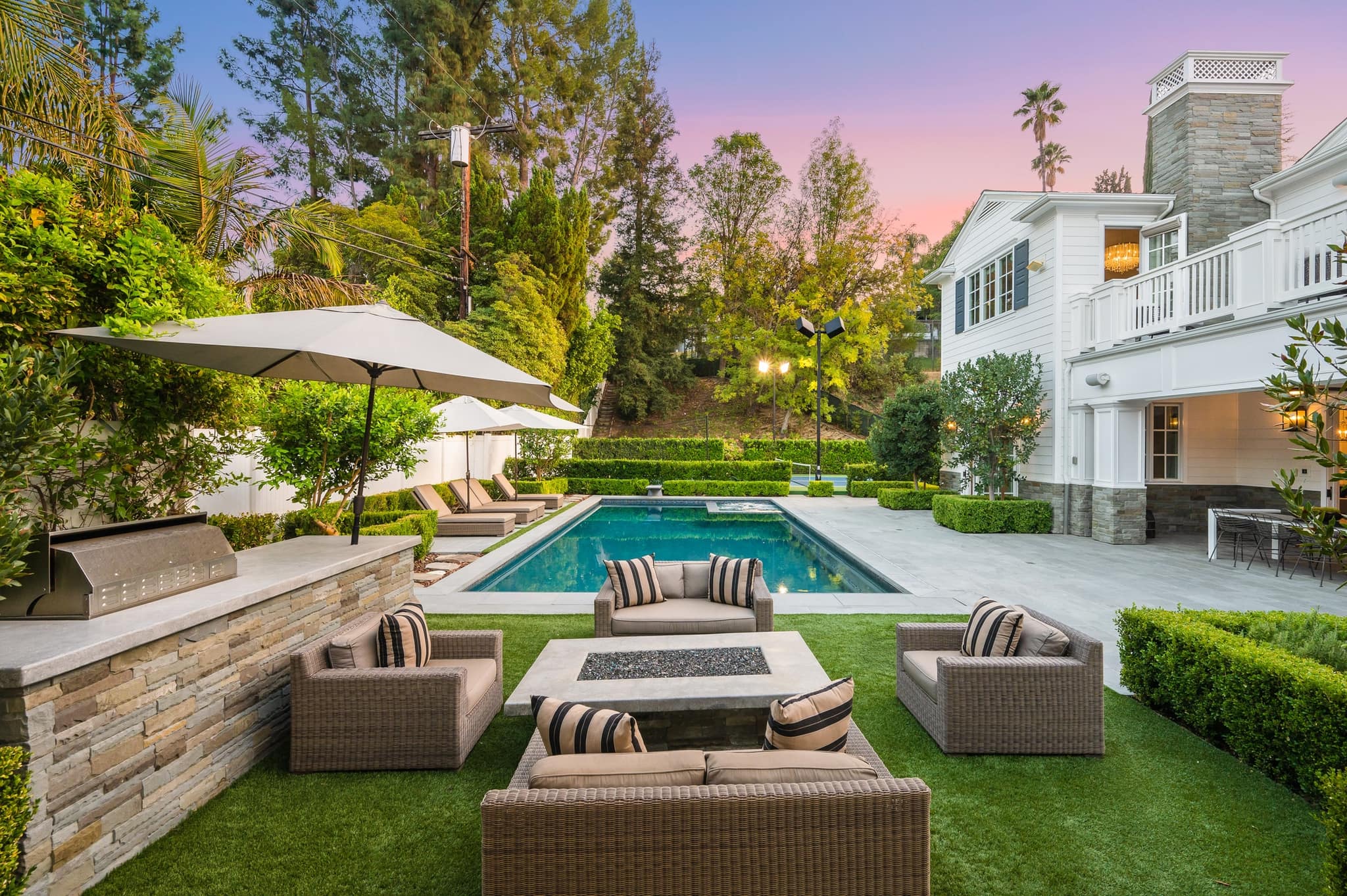 Inground fiberglass pool